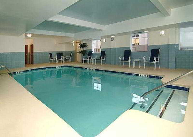 Comfort Inn & Suites Airport Convention Center North Charleston Bagian luar foto